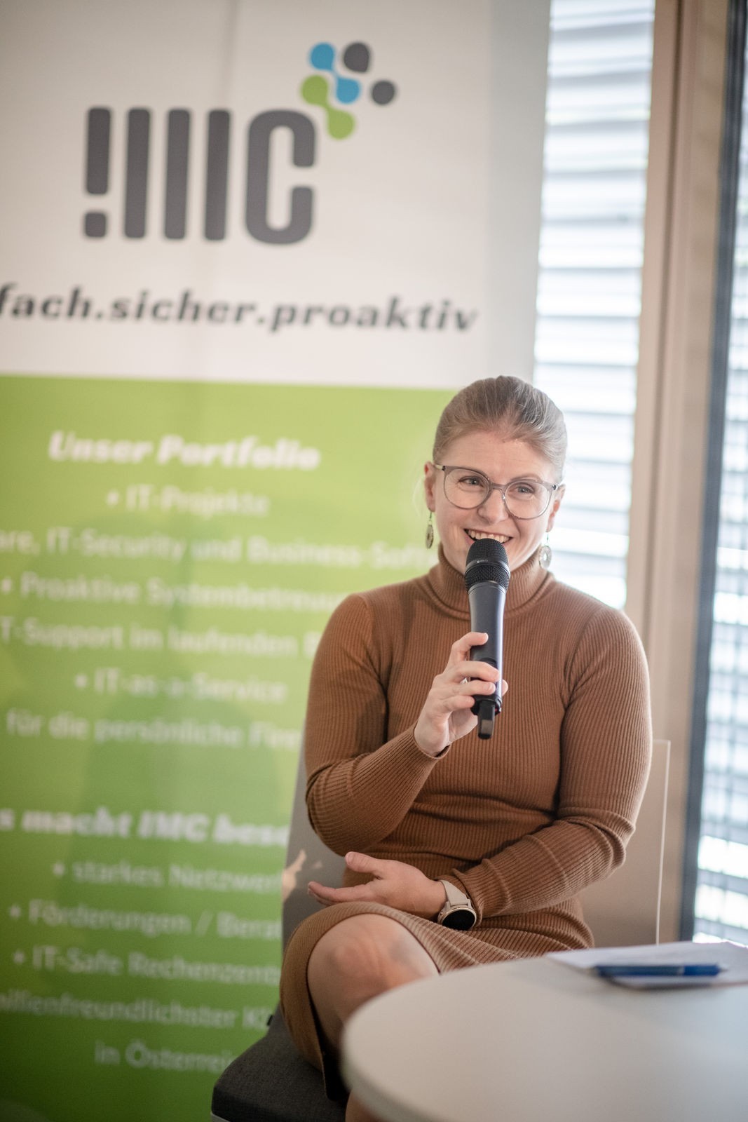 4 - 20 Jahre IMC  004.jpg